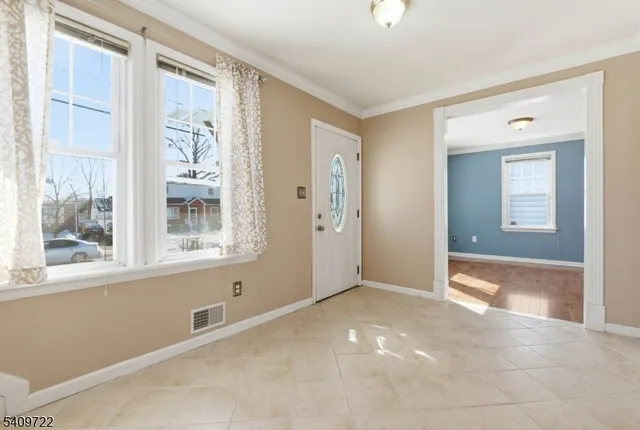 $3,600 | 1608 West 3rd Street, Plainfield, NJ 07063