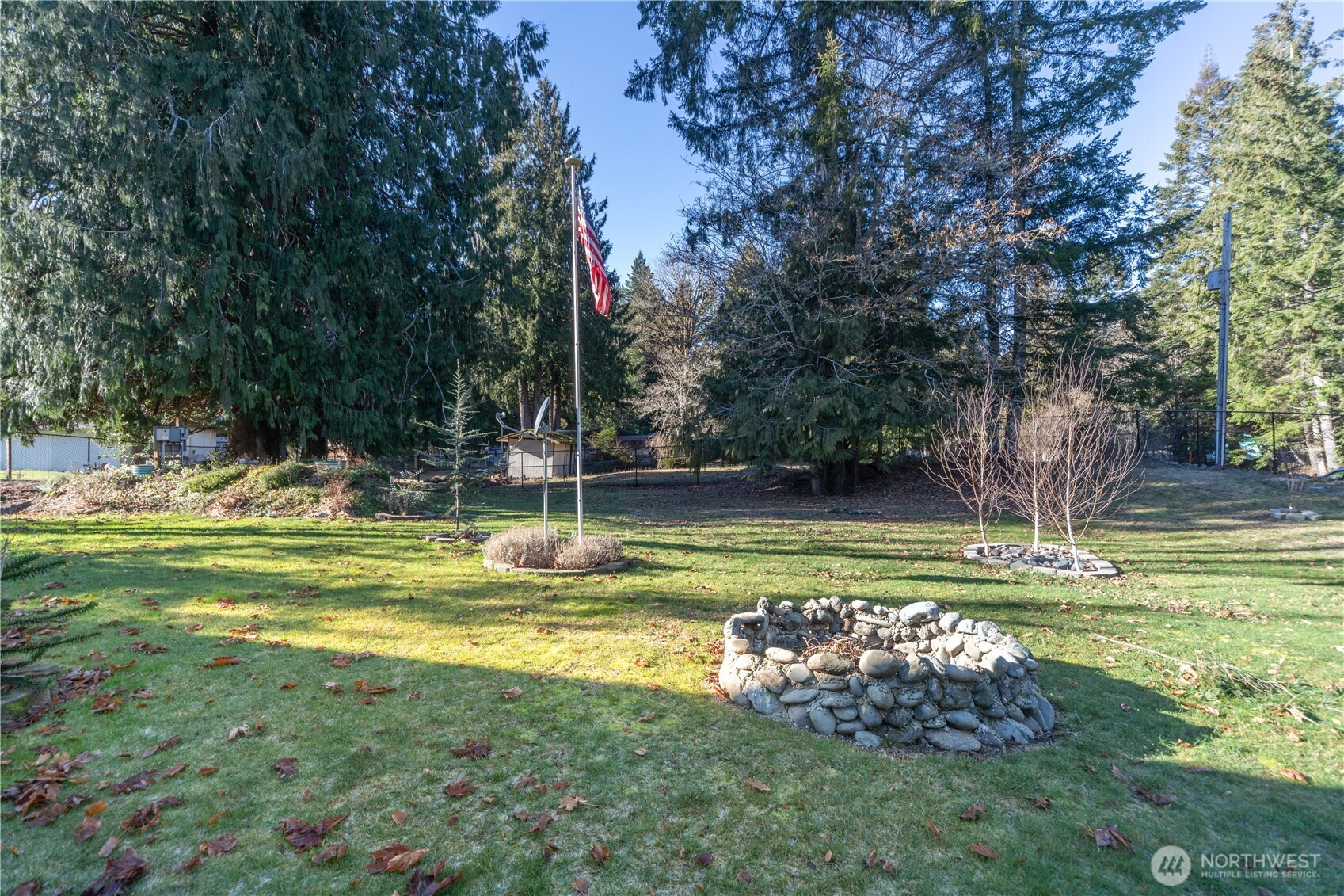 60 Pinto Lane Brinnon, WA 98320 - Photo 10 of 16 a view of a park with large trees
