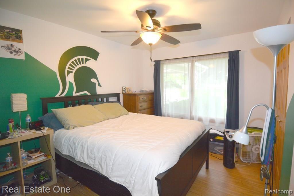 22599 Sheridan Road Novi, MI 48375 - Photo 8 of 25