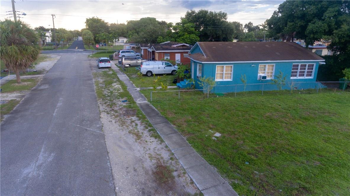 684 Southwest 7th Terrace Dania Beach, FL 33004 - Photo 2 of 8 Photo 2