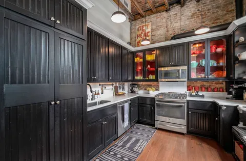 $1,299,000 | 1225 5th Avenue North, Nashville, TN 37208