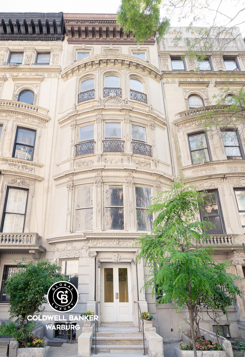 18 West 76th Street Manhattan, NY 10023 - Photo 17 of 19 a front view of a building