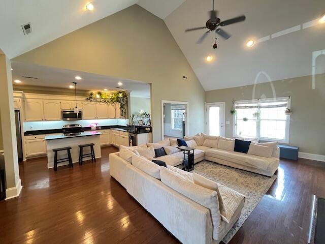 2173 Balclutha Lane Sumter, SC 29153 - Photo 6 of 53 IMG_3945