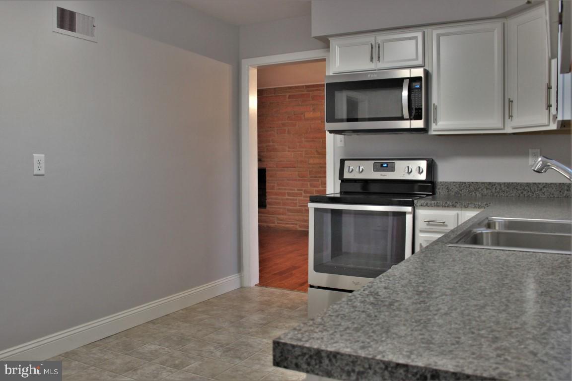 560 Haines Road York, PA 17402 - Photo 13 of 42 Gallery Image 13