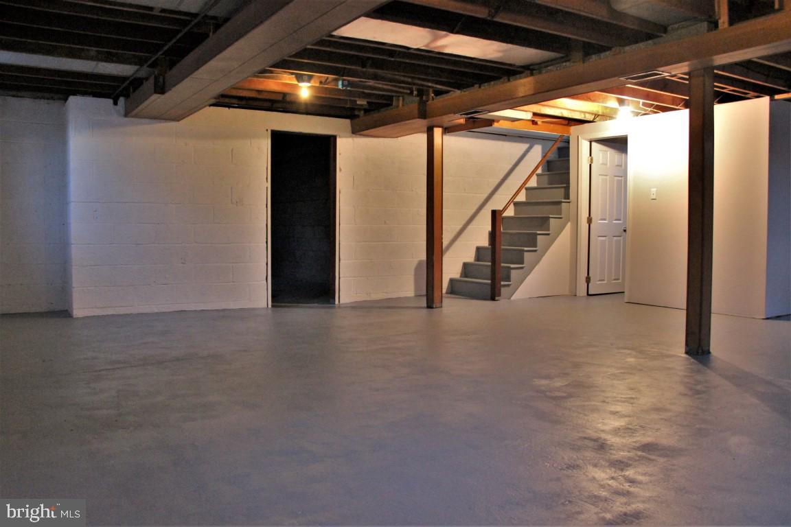 560 Haines Road York, PA 17402 - Photo 29 of 42 Gallery Image 29