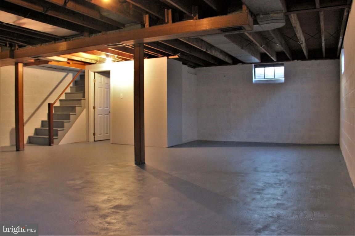 560 Haines Road York, PA 17402 - Photo 30 of 42 Gallery Image 30