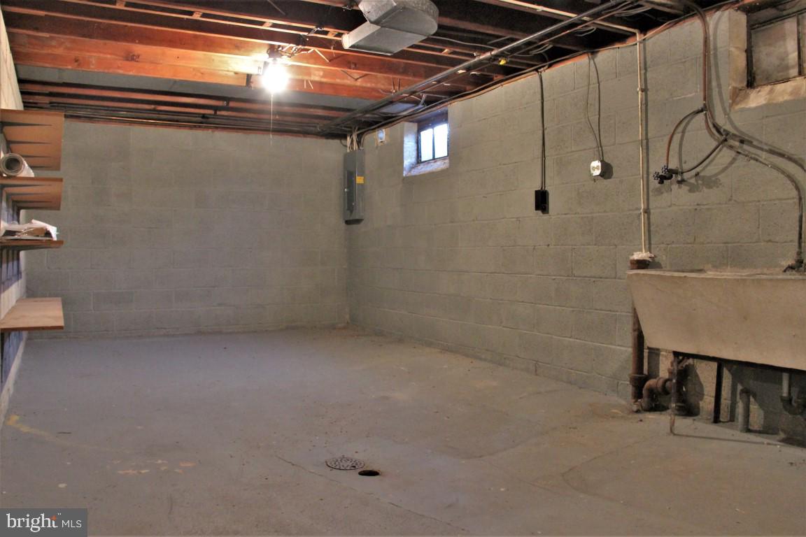560 Haines Road York, PA 17402 - Photo 33 of 42 Gallery Image 33