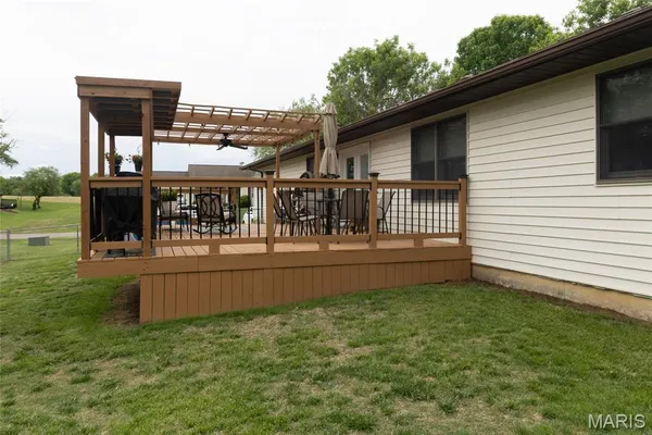 $280,000 | 708 Riviera Circle, Edwardsville, IL 62025