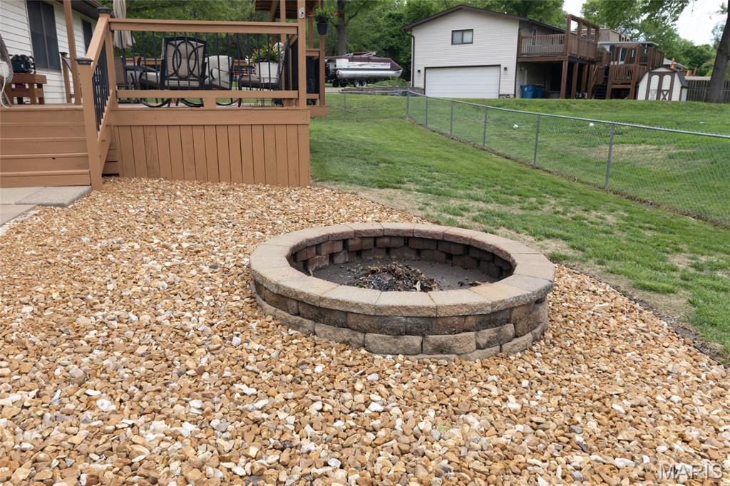 708 Riviera Circle Edwardsville, IL 62025 - Photo 40 of 43