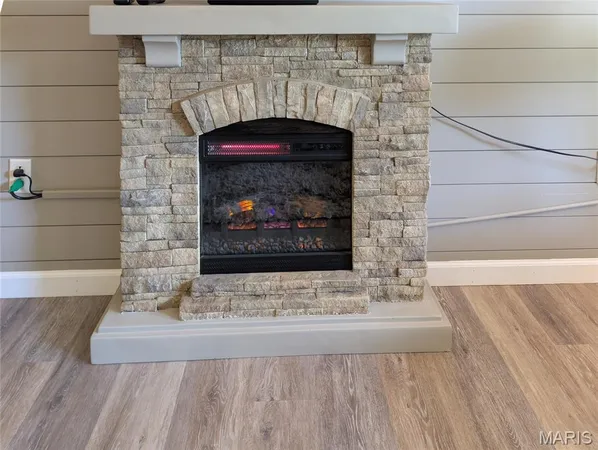 $280,000 | 708 Riviera Circle, Edwardsville, IL 62025