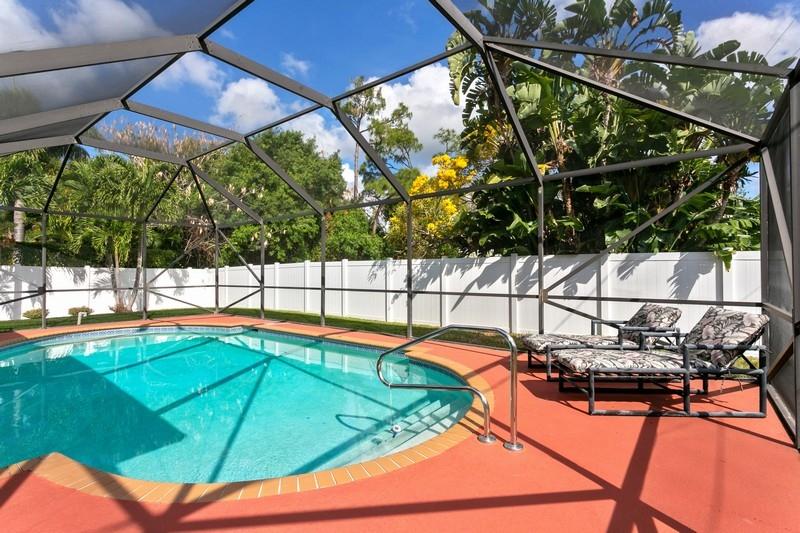 5841 Roebuck Road Jupiter, FL 33458 - Photo 24 of 28 17_5841RoebuckRoad_2028_FlexMLS800x600_8
