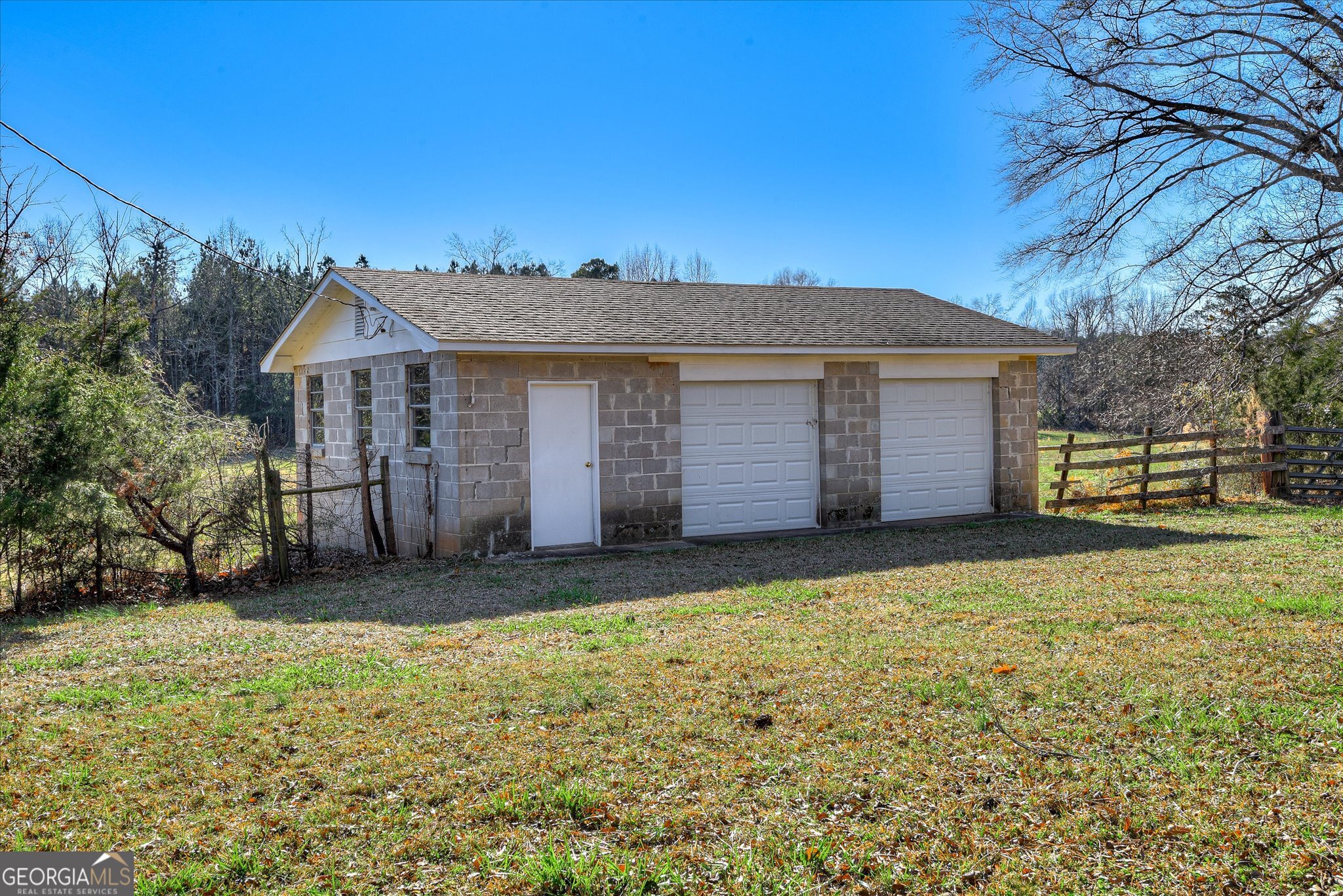 267 Garrard Road Washington, GA 30673 - Photo 67 of 74 a front view of a house with a yard