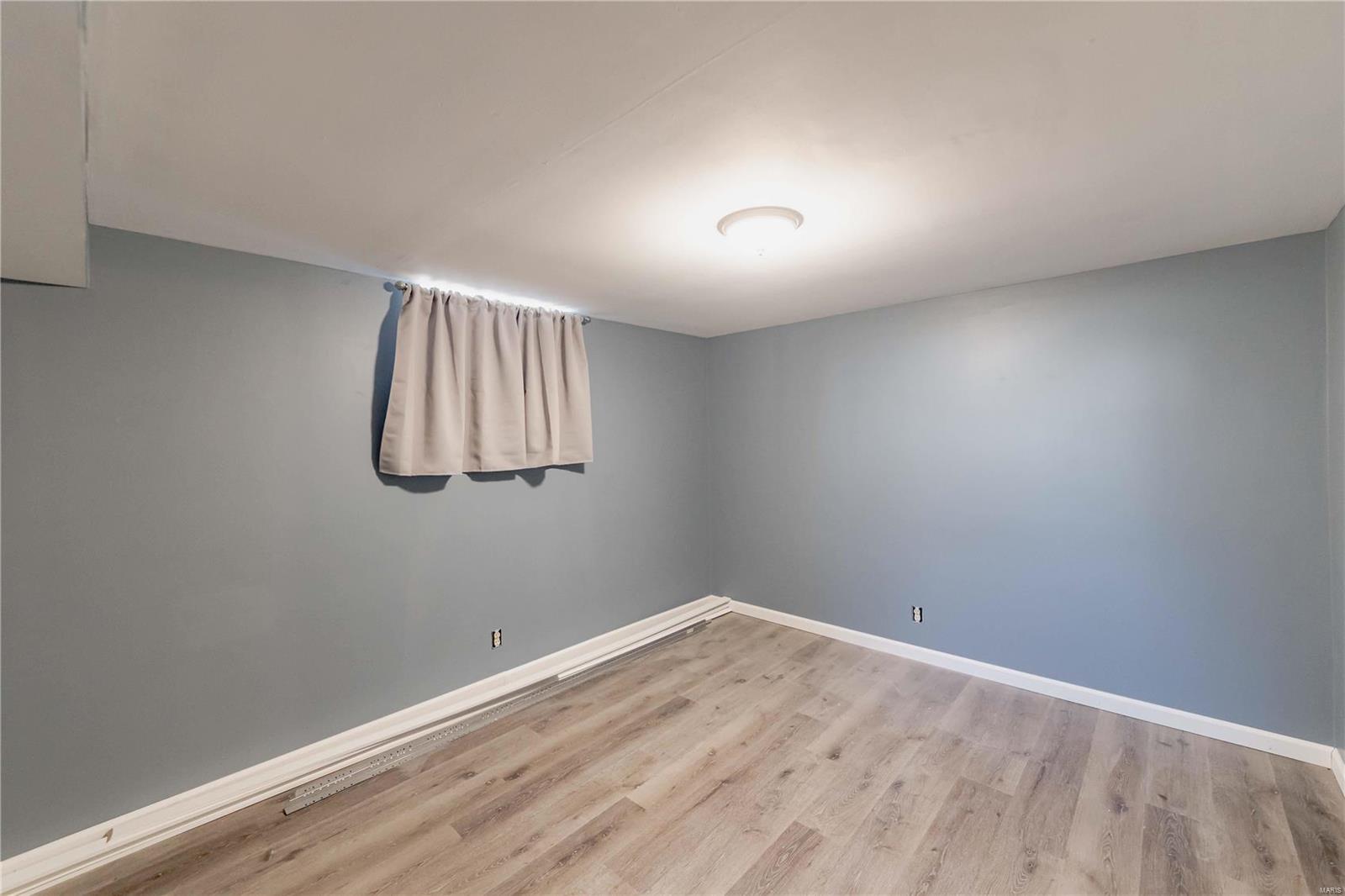 11699 Larimore Road St. Louis, MO 63138 - Photo 27 of 31