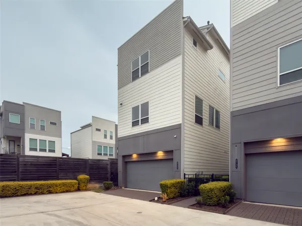 a view of a house with a patio