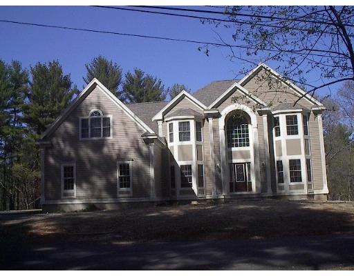 8 Kenney Road Middleton, MA 01949 - Photo 2 of 19 Gallery Image 2