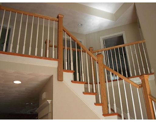 8 Kenney Road Middleton, MA 01949 - Photo 3 of 19 Gallery Image 3