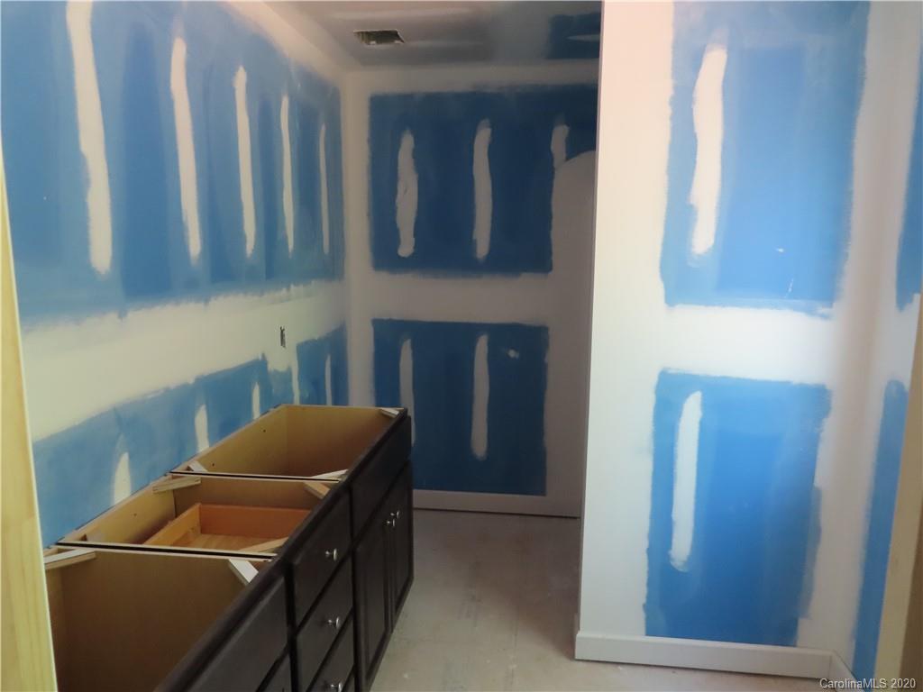 2219 Cedar Road York, SC 29745 - Photo 10 of 14 a room with two washing machine