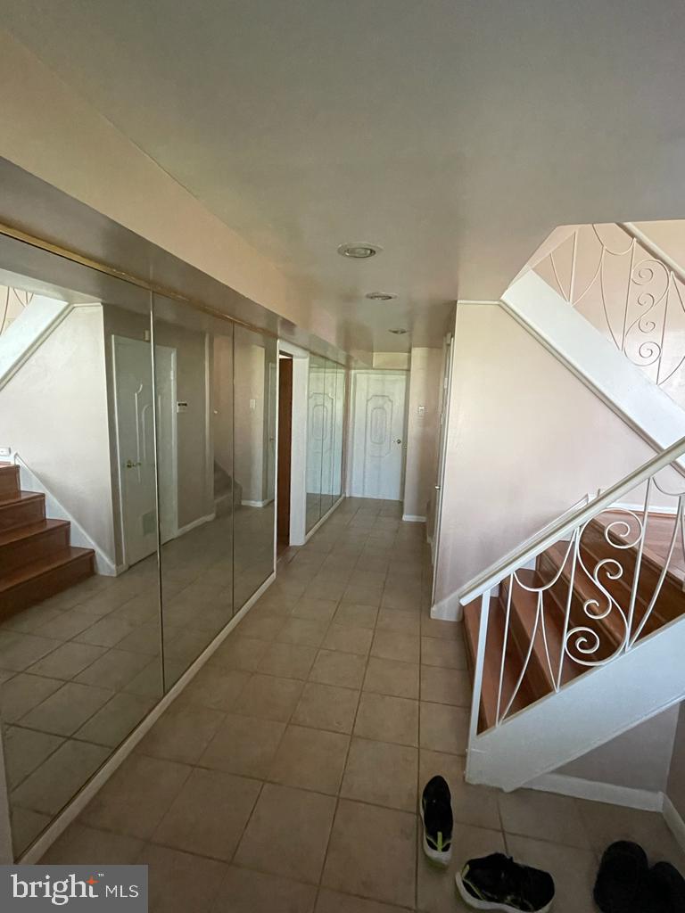 110 Pocasset Road Philadelphia, PA 19115 - Photo 16 of 27