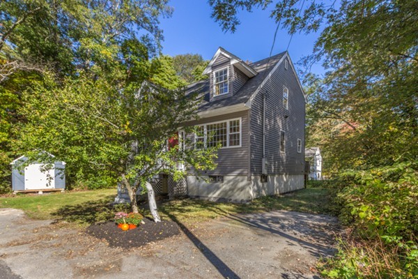 5 Acanthis Road Billerica, MA 01821 - Photo 2 of 24 Gallery Image 2