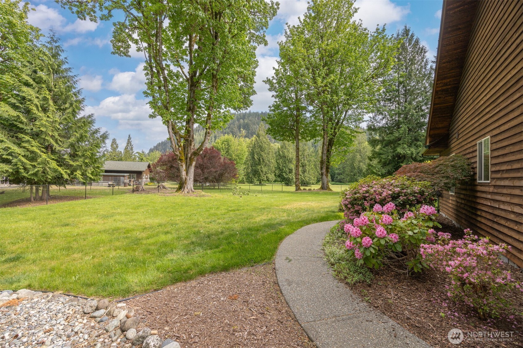 42885 Rivers Edge Court Concrete, WA 98237 - Photo 27 of 40 Gallery Image 27