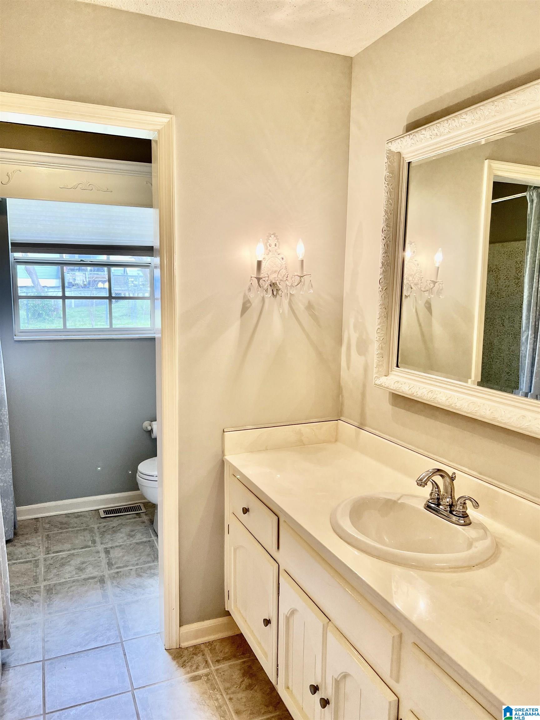 210 5th Street Pleasant Grove, AL 35127 - Photo 15 of 33