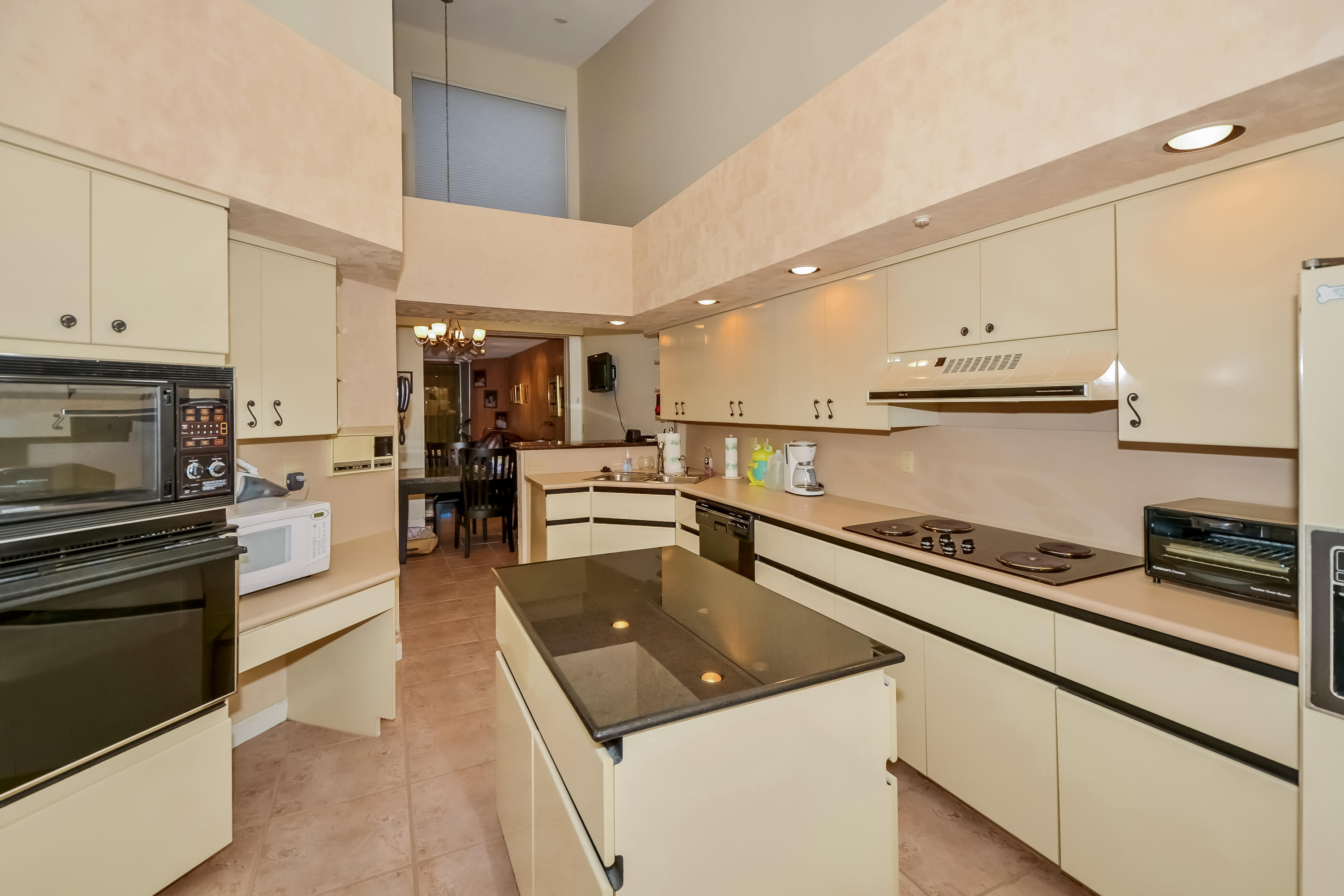7405 Campo Florido Boca Raton, FL 33433 - Photo 7 of 19 7405_campo_florido_MLS_HID1083552_ROOMki