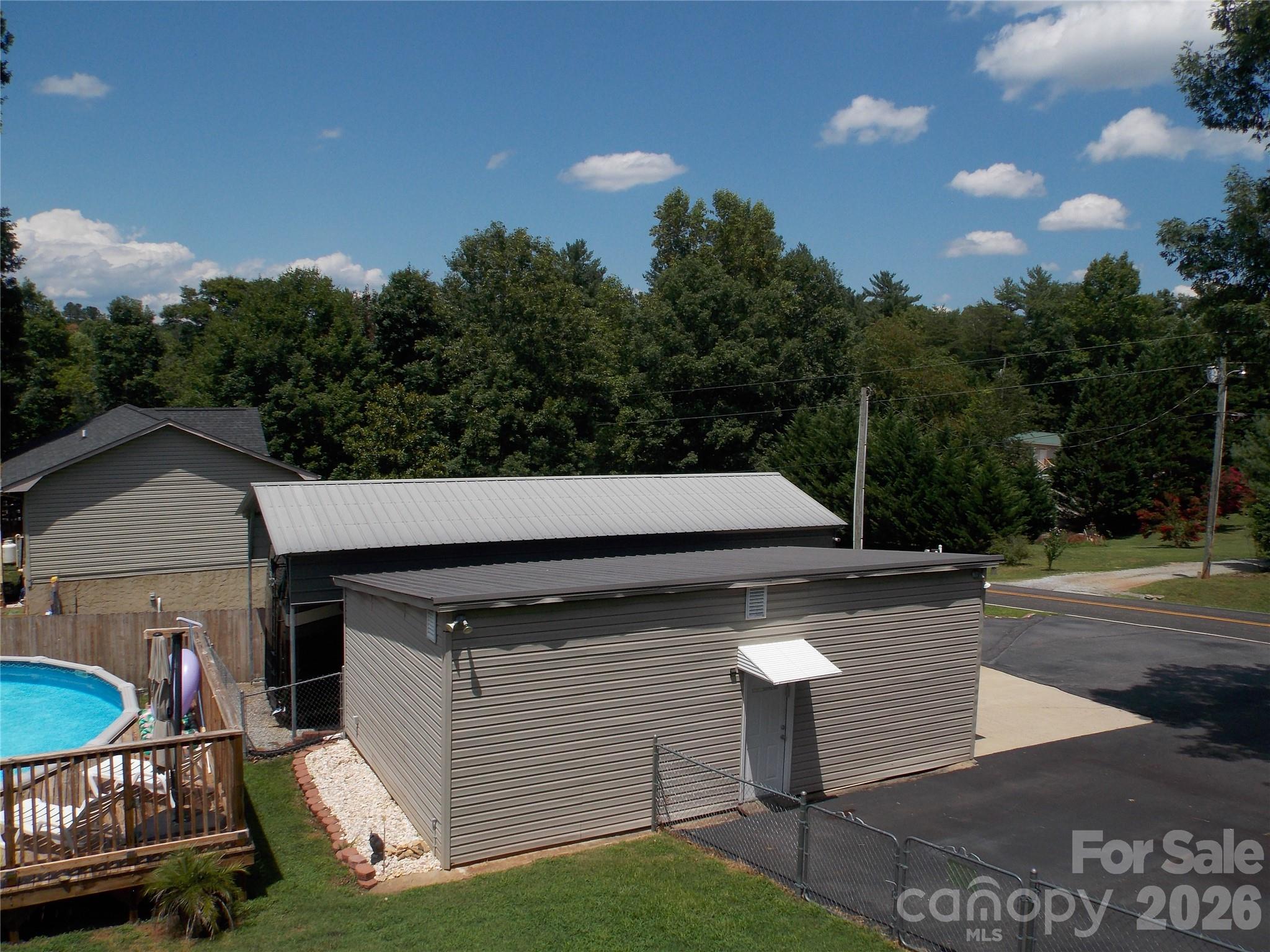 4249 Beach Road Hudson, NC 28638 - Photo 4 of 8