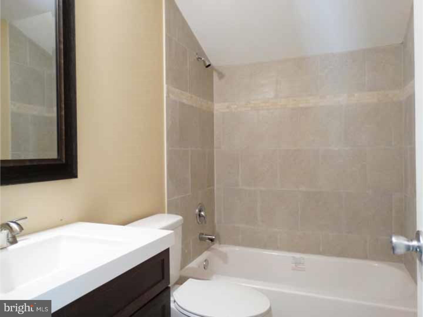 138 Harmony Road Levittown, PA 19056 - Photo 19 of 24 Gallery Image 19