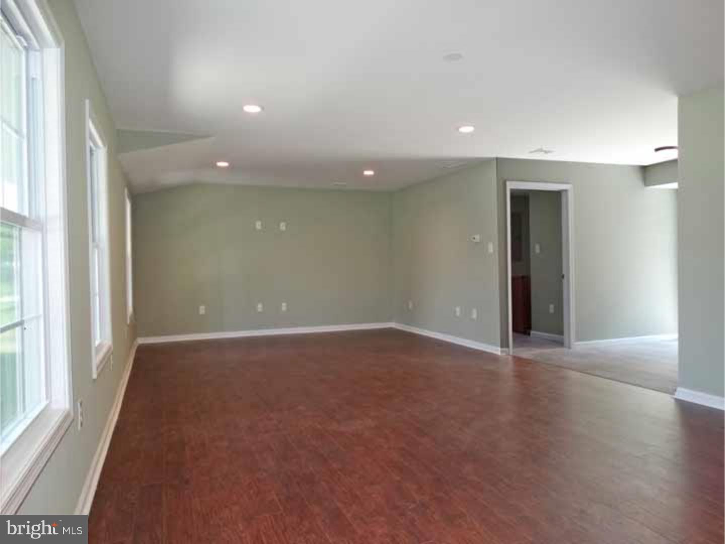 138 Harmony Road Levittown, PA 19056 - Photo 3 of 24 Gallery Image 3