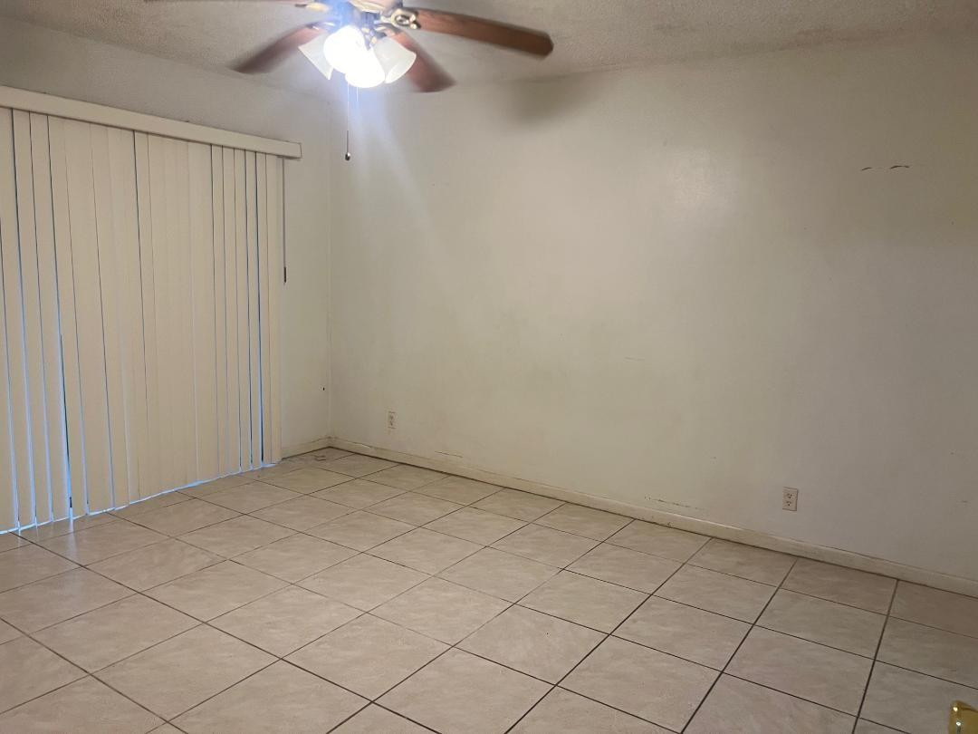 100 Berkley Road, Unit 104 Hollywood, FL 33024 - Photo 13 of 17 MSTR BDRM