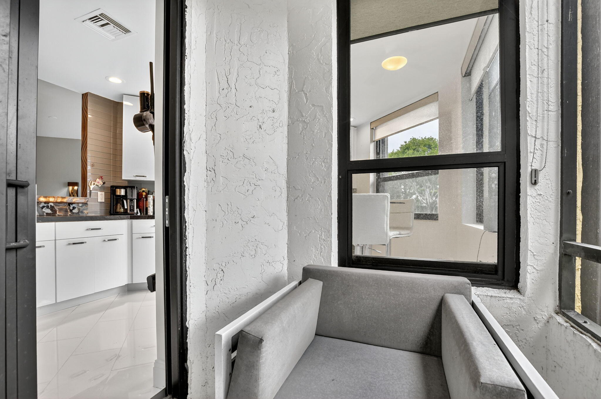 7535 La Paz Boulevard, Unit 105 Boca Raton, FL 33433 - Photo 20 of 54 21-web-or-mls-DSC_3116