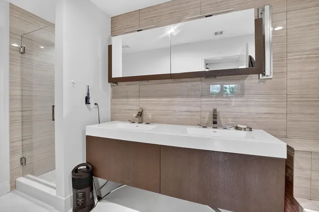 $438,000 | 7535 La Paz Boulevard, Unit 105, Boca Raton, FL 33433