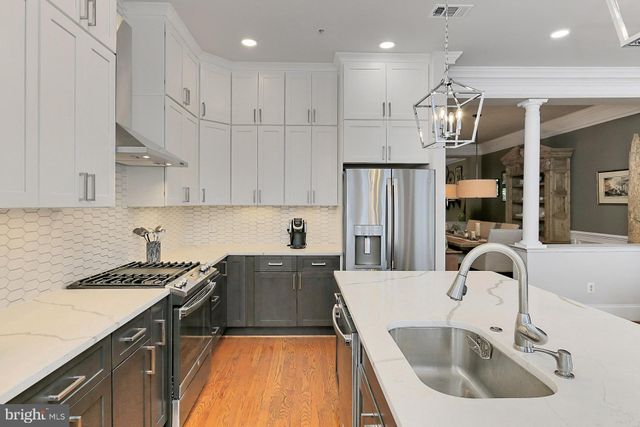 $1,295,000 | 714 Day Lane, Alexandria, VA 22314