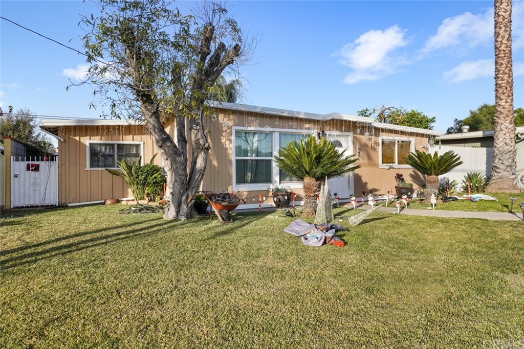 9953 Foster Road Downey, CA 90242 - Photo 1 of 1 Gallery Image 1