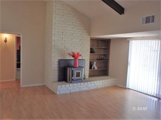 537 North Rio Bravo Street Ridgecrest, CA 93555 - Photo 16 of 35 a room with a fireplace