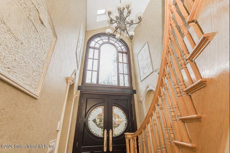5125 Amboy Road Staten Island, NY 10312 - Photo 9 of 33 a view of a entryway door