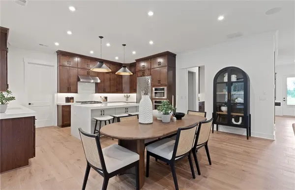 $1,097,740 | 4920 Wayt Farm, Cumming, GA 30040