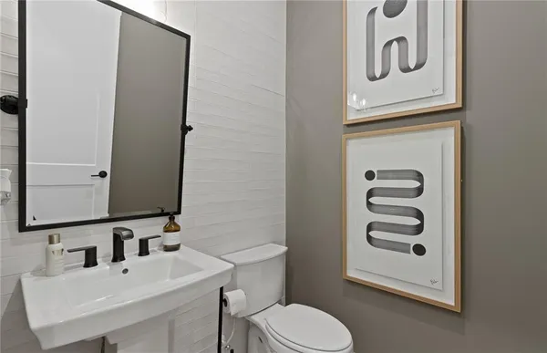 $1,097,740 | 4920 Wayt Farm, Cumming, GA 30040