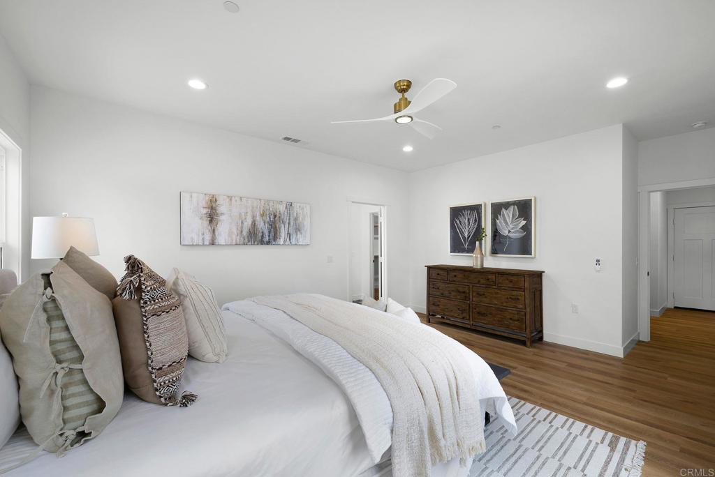 1547 Dickey Street Fallbrook, CA 92028 - Photo 21 of 45 a bedroom with a bed and a dresser