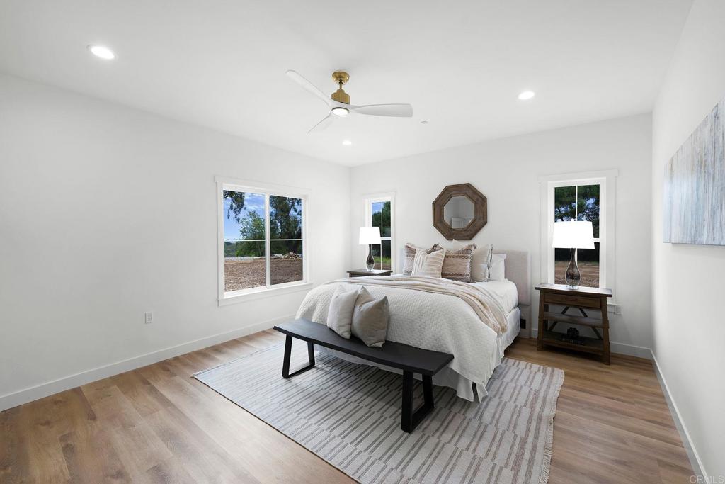 1547 Dickey Street Fallbrook, CA 92028 - Photo 22 of 45 a bed room with a bed and a window
