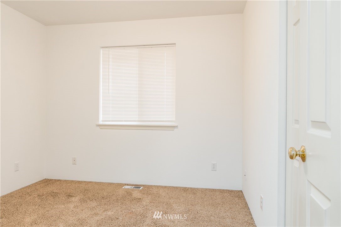 266 Chelan Falls Road Chelan Falls, WA 98817 - Photo 11 of 28 Gallery Image 11