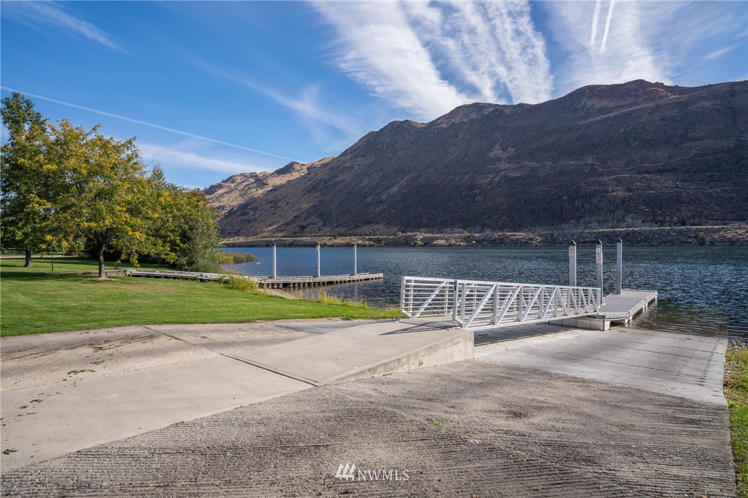 266 Chelan Falls Road Chelan Falls, WA 98817 - Photo 23 of 28 Gallery Image 23