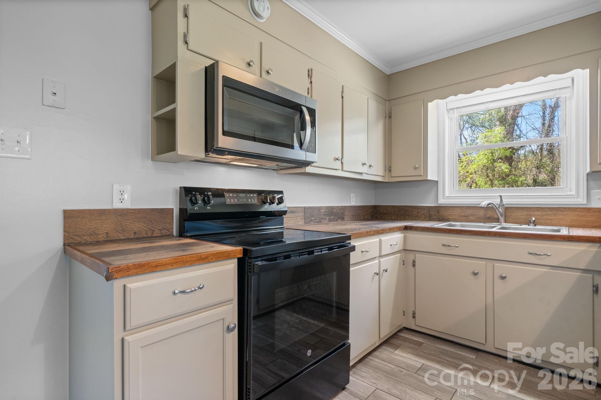 1859 McRee Road Newton, NC 28658 - Photo 9 of 45