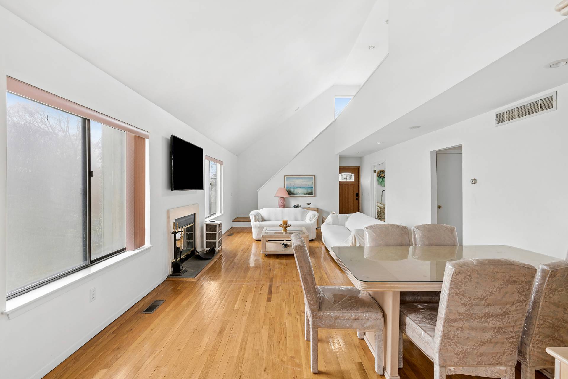 50 Gull Road Montauk, NY 11954 - Photo 5 of 14