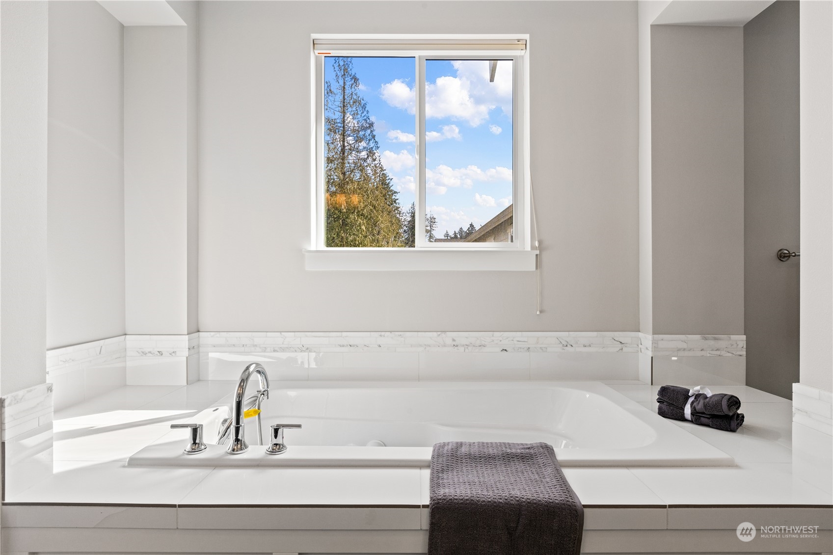 1401 233rd Place Southeast Bothell, WA 98021 - Photo 27 of 40