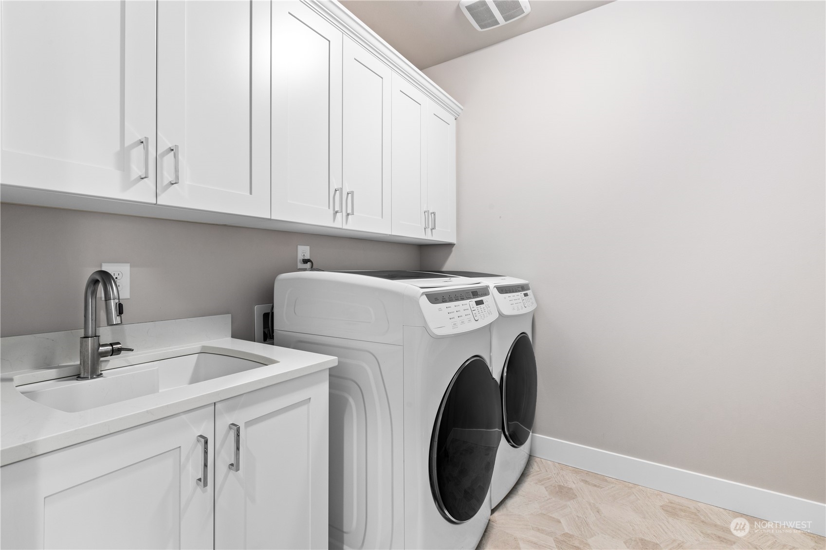 1401 233rd Place Southeast Bothell, WA 98021 - Photo 31 of 40