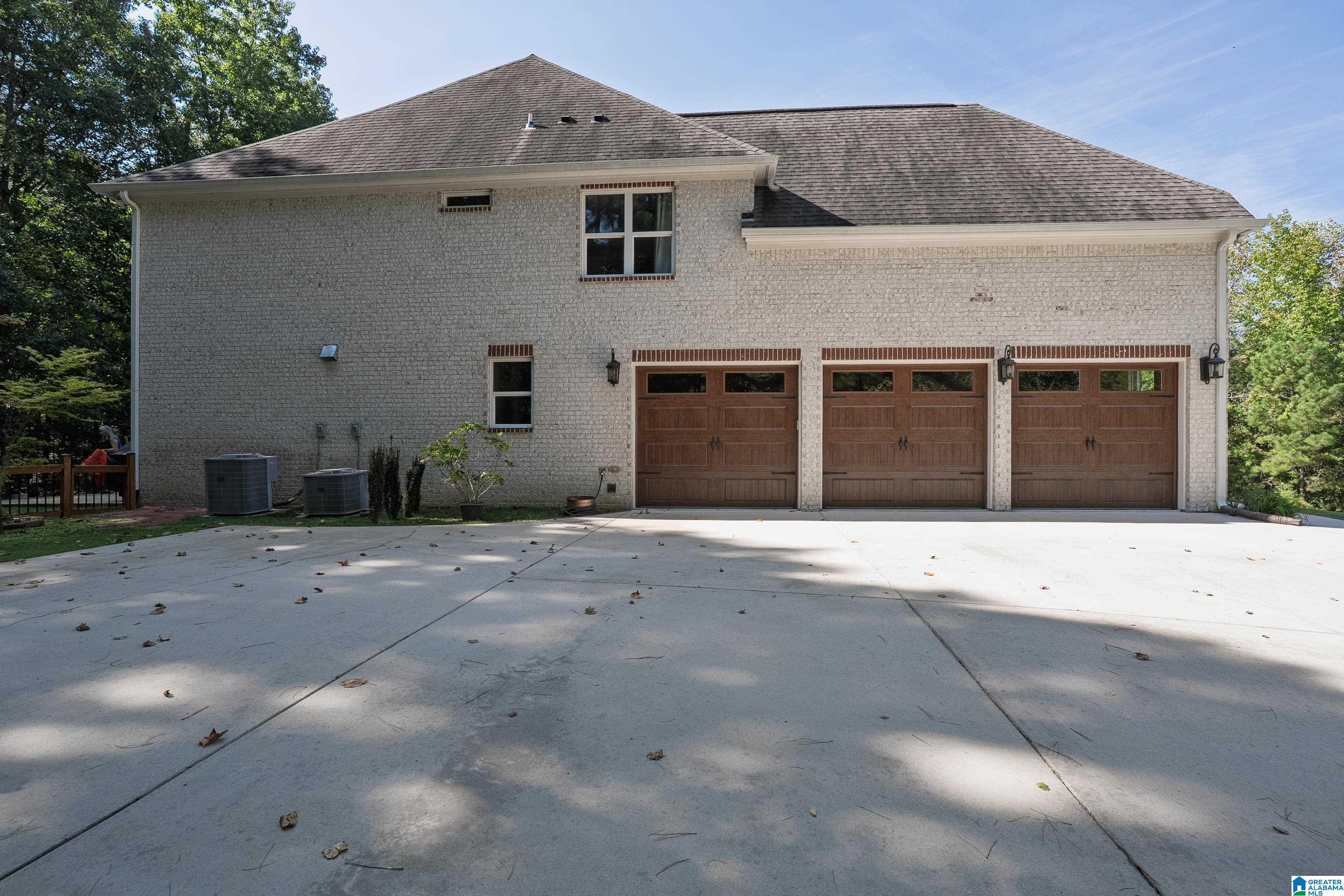 312 Wild Timber Drive Pelham, AL 35124 - Photo 2 of 47
