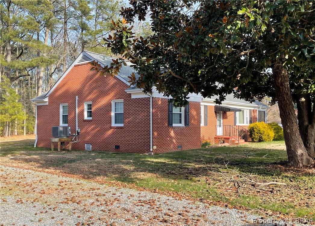 1581 Gdn Crk Road Mathews, VA 23109 - Photo 9 of 29