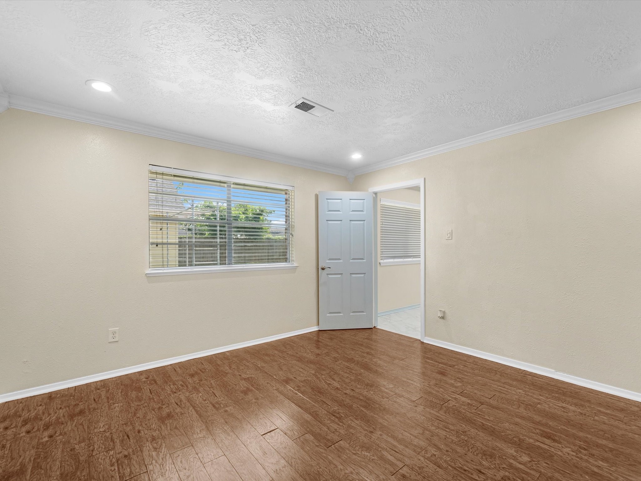 13931 Roundstone Lane Houston, TX 77015 - Photo 14 of 22