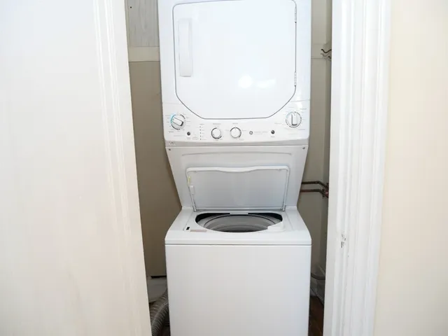 $4,415 | 223 St Paul Street, Unit 2, Brookline, MA 02446